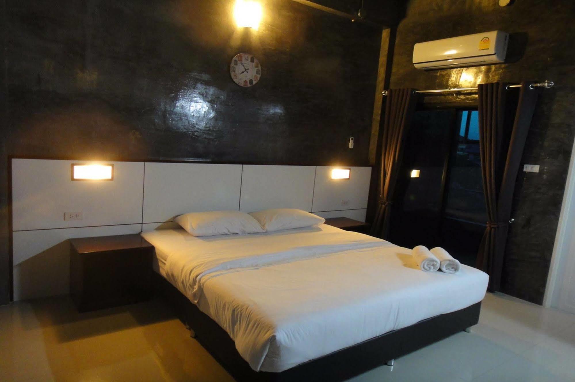 The Grace Hotel 칼라신 외부 사진
